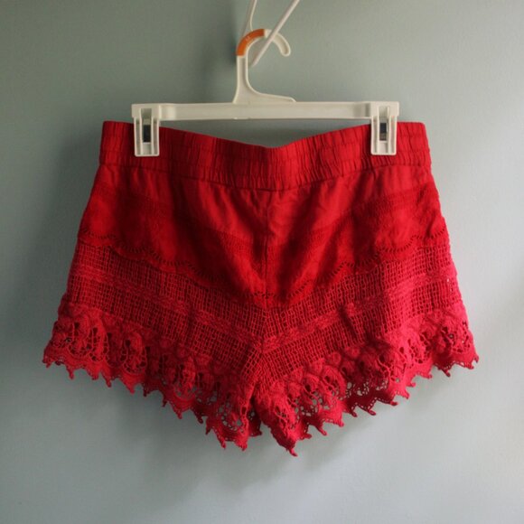 No Boundaries red boho shorts, size L - Picture 2 of 3